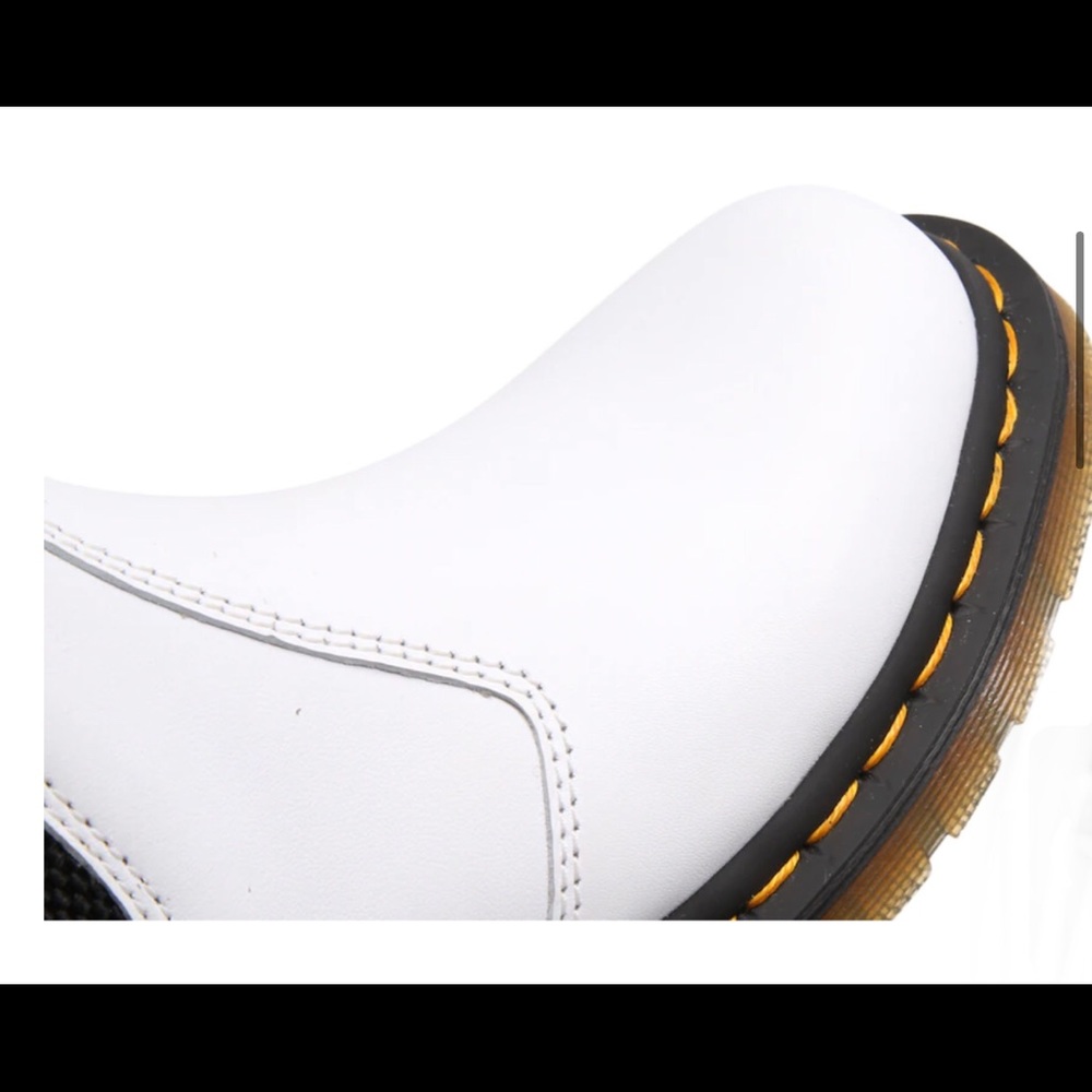 New Dr. Martens White Leather “Softy-T” 2976 Chelsea Boots - Picture 8 of 16